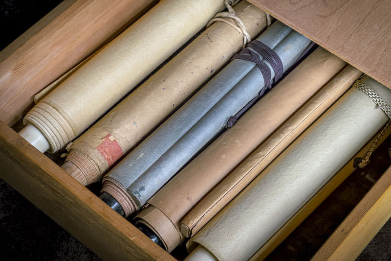 古美術品、骨董品、掛け軸、高級食器、贈答品(未使用品)、カメラ、レンズ、古い着物、帯