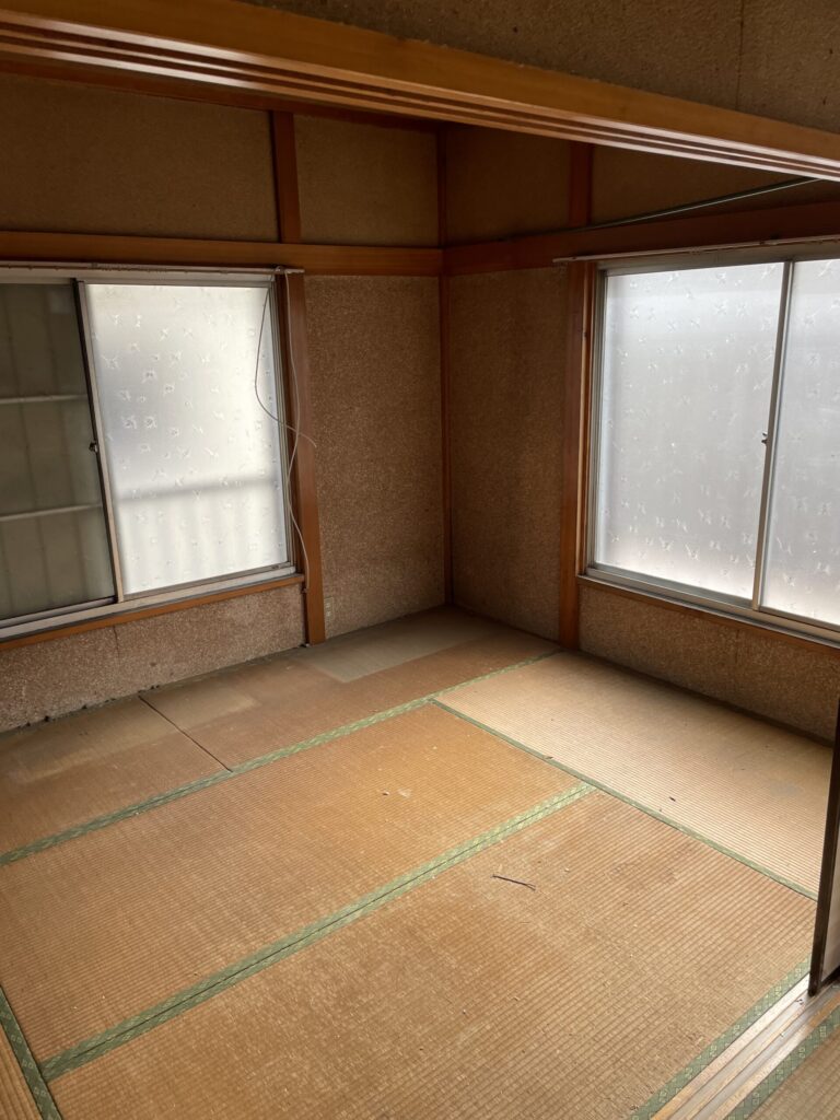 足立区で実家じまい・遺品整理なら株式会社skip｜空き家片付けから売却・解体まで専門家がワンストップ解決！【見積無料】